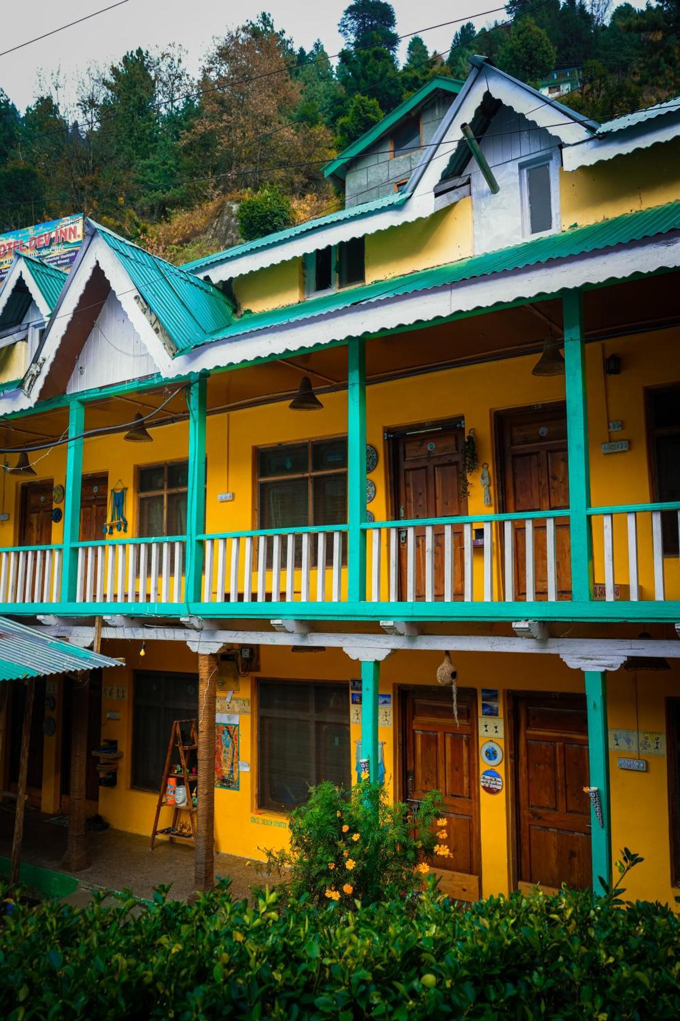 Yaarana Stay & Cafe, Vashisht, Manali Экстерьер фото