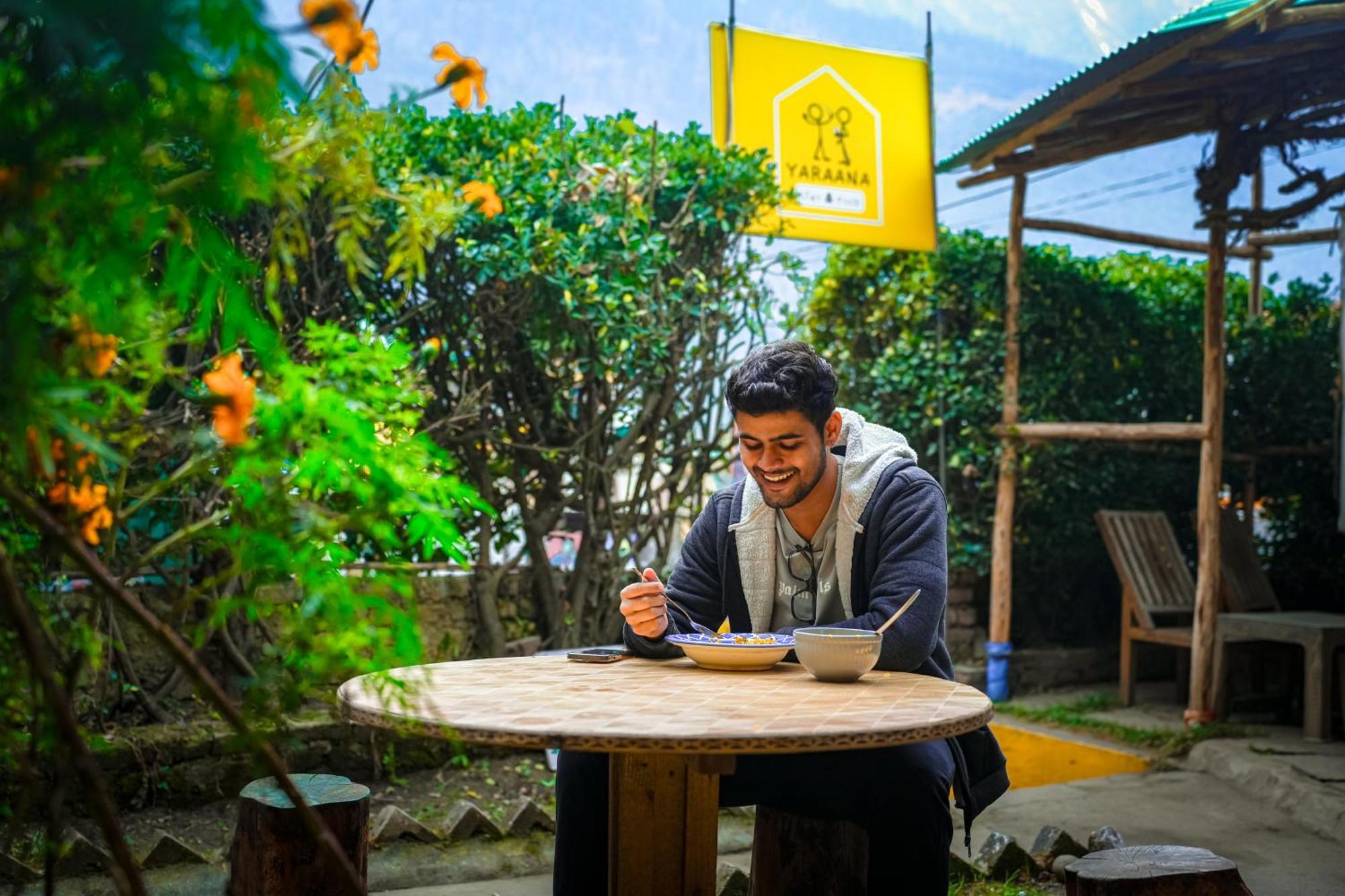 Yaarana Stay & Cafe, Vashisht, Manali Экстерьер фото