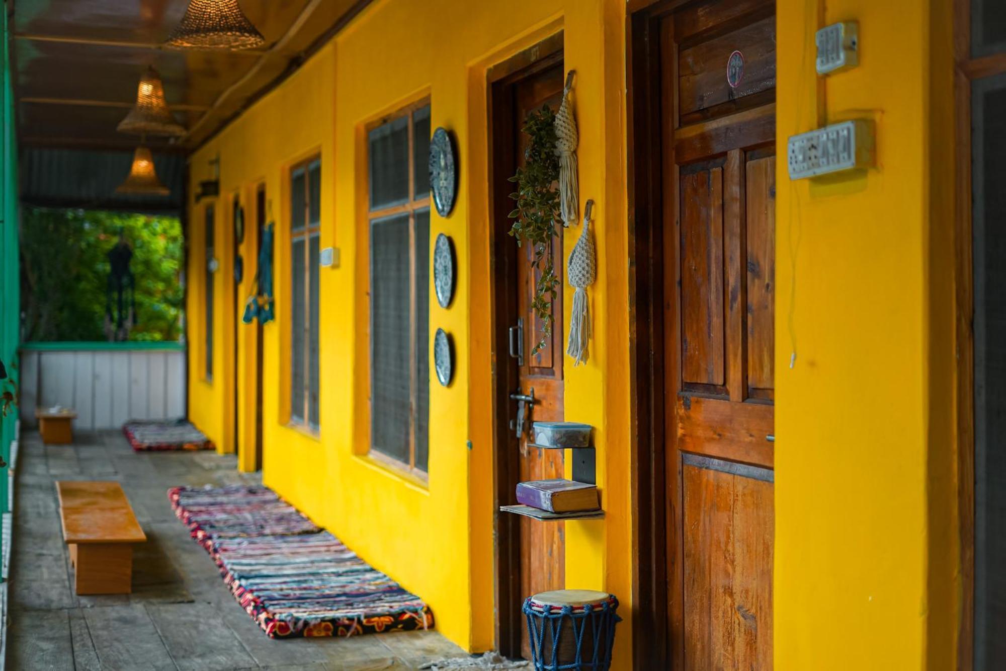 Yaarana Stay & Cafe, Vashisht, Manali Экстерьер фото